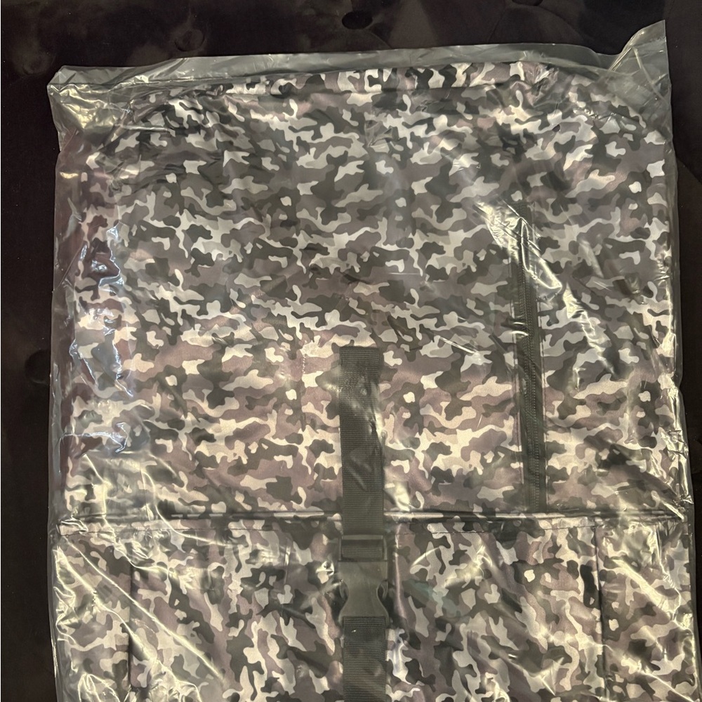 Brand New sealed -Paco Rabanne Camouflage Backpack - Picture 3 of 4